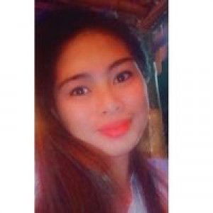 Dina Bugas profile icon