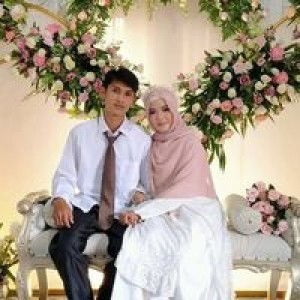 Ummi Sholihah profile icon