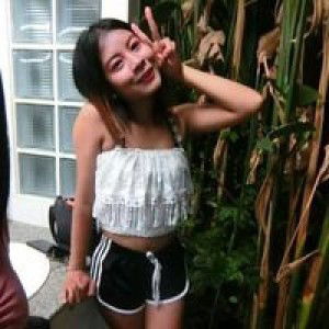 ใส่แว่นเก็บทรงแต่เวลา เขาเก็บตังทำน่างงอันนี้ไม่เอา profile icon