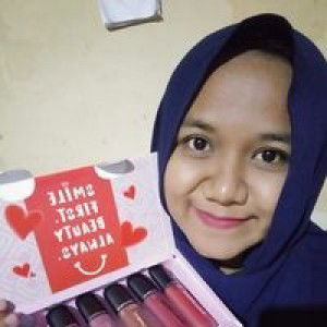 Mey Melani profile icon