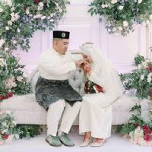 Nur Aqila profile icon