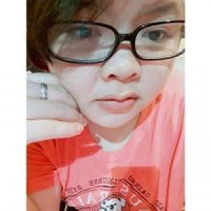 Novi Yuliyanti profile icon