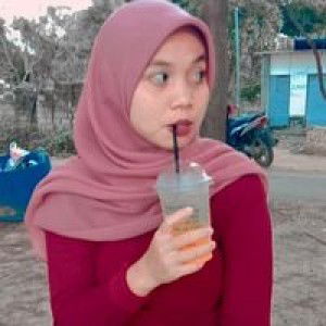 Riima Nuur Affia profile icon