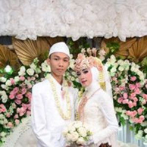 Ai Widianingsih profile icon