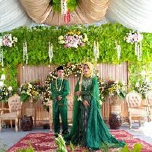 Puji Anggraini profile icon