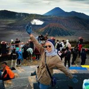 Arum Wijayanti profile icon