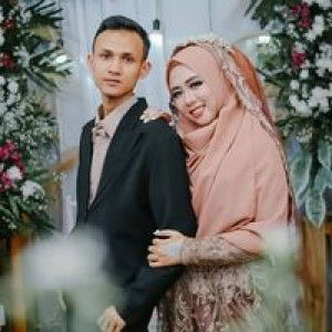 Azkia Nur Islami profile icon