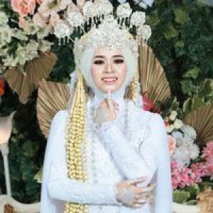 Nurohmawati profile icon