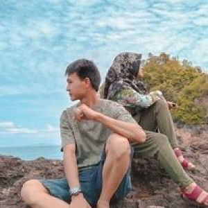 Rini Puji Lestari profile icon