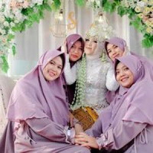 Septi Yulianti S profile icon