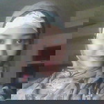 Qurrotu Ayun profile icon