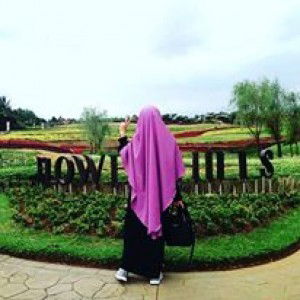 azzahra ross profile icon