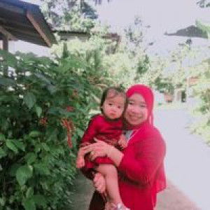 ม๊ๅมี้' อัซวานี profile icon