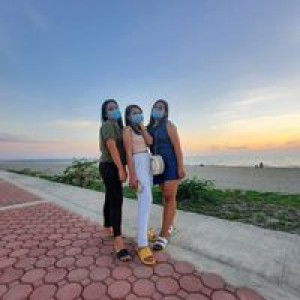 Clia Cabarios Pascua profile icon