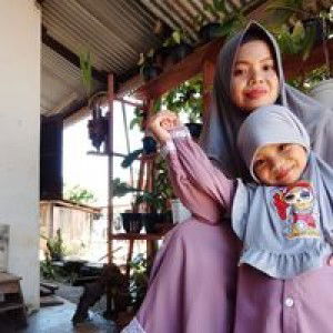 Rukmi Hidayah profile icon