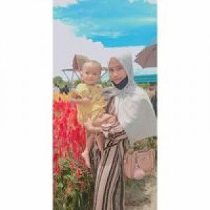 Lili Rasuliyanti profile icon