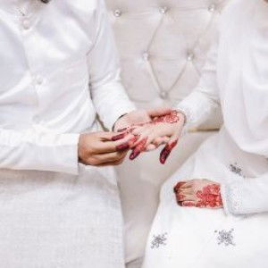 Amira Fatihin profile icon