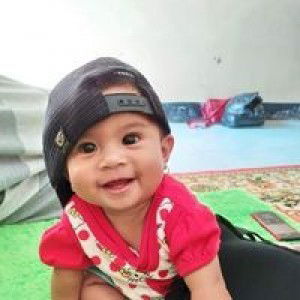 Tri Yanuarti profile icon