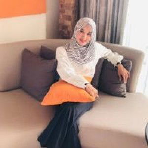 Nurisa Side profile icon