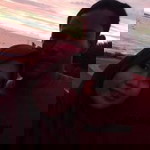 Yuli Prianti profile icon