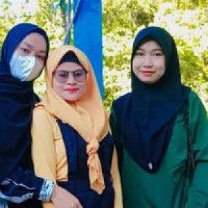 Ayu Sri Wahyuni profile icon