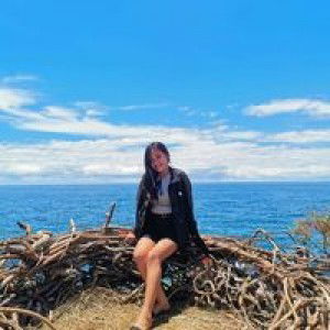 Rose Mhae Cruz profile icon