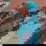 Indah Prastiwi profile icon