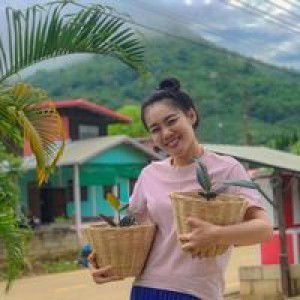 Suni Suni Sunisa profile icon