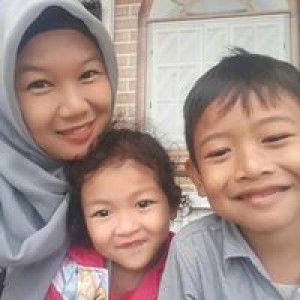 Puji Rahayu profile icon