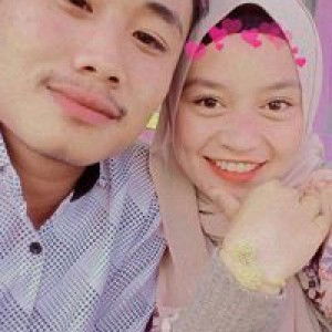 Silvi Saputri profile icon