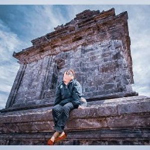 christina putri profile icon