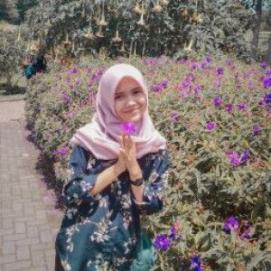 Julinar Pratiwi profile icon