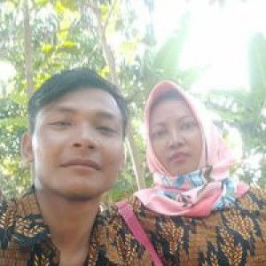 Diyah Hermansyah profile icon