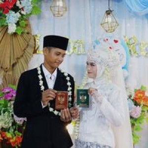 Linda Peseck profile icon