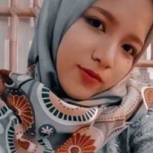 Nia Aprilia profile icon