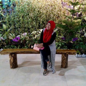 Dewi May profile icon