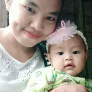 Desy Putri Ayu profile icon