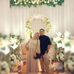 Indah Maulana profile icon