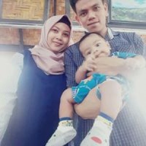 Lutfi Wahyuningrum profile icon