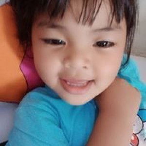 พ่อภาพ น้องปลายฝน profile icon