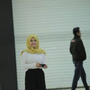 Isronika Qurota Ayuni profile icon