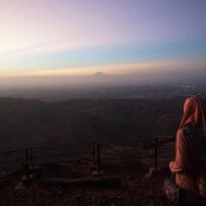 Mira Nuraeni profile icon