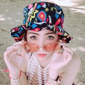 Kkitty Jung Singer profile icon