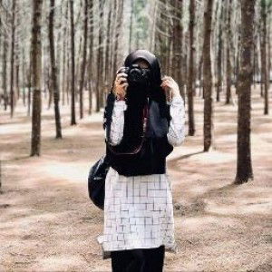 Nur Hasanah profile icon