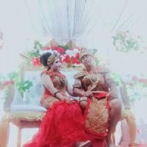 Fenni Rosa profile icon