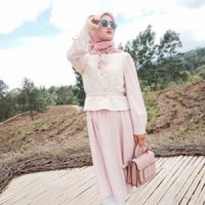 Linawati Dewi profile icon