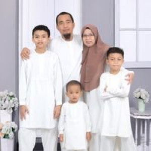 Indah Sriwahyuni profile icon