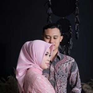 Dwi N Hidayahti profile icon
