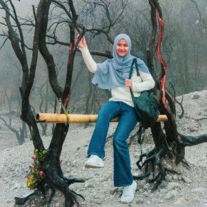 Destriani Fuji Hapsari profile icon