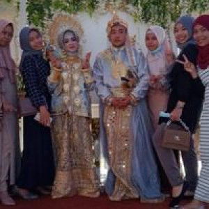 Ci Neng Ucii J profile icon